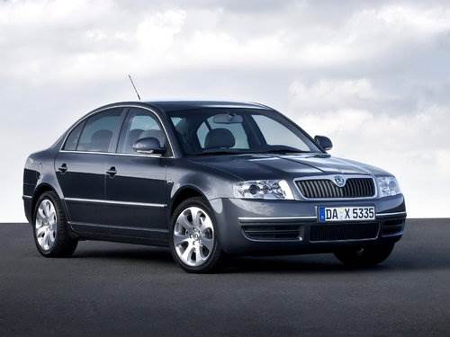 Skoda Superb EDC15P 1037366501 038906019KD 4897